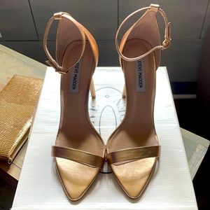 Steve Madden Sane heels metallic gold